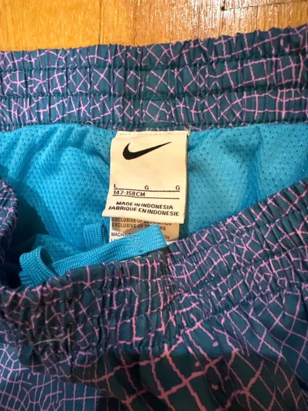 Nike Swim Boys Size Large Swimming Trunks Shorts New With Tags